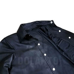 Chemises en cuir réglables de conception personnalisée Chemises en cuir de couleur unie de conception personnalisée Streetwear pour hommes à vendre Fabriqué au Pakistan - Product Image 4