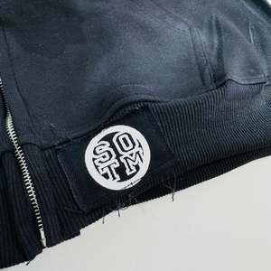 Conjunto de Invierno Estilo Retro Urbano Personalizado, Sudadera con Capucha Bordada con Cierre, Informal, Holgada, 100% Algodón - Product Image 6