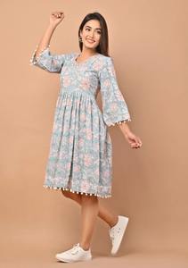 Fait à la main indien 100% coton imprimé fleuri robe élégante longue tenue de fête pour l'été femme mode taille naturelle cadeau de mariée - Product Image 3