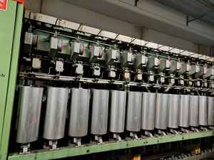 Lezzeni BR L Machine à filer à anneaux non automatique 120 fuseaux pour torsion en une seule étape Soie Viscose Nylon Polyester Coton - Product Image 6