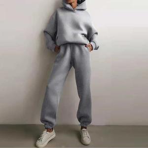 Chándal de otoño para mujer, ropa de calle, sudaderas informales, conjunto de 2 piezas, Conjunto de sudadera deportiva sólida de gran tamaño para mujer, conjuntos de pantalones para mujer - Product Image 4