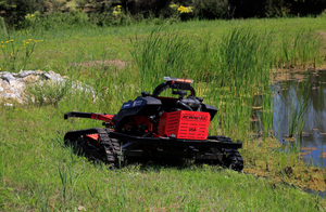 Tondeuse à gazon électrique industrielle télécommandée 80cm 100cm CE EPA EURO5, machine agricole sur chenilles - Product Image 2