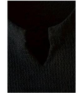 Débardeurs de sport élégants pour hommes, col en V, noirs, respirants, pour la gym, l'entraînement, la course et les sports - Product Image 5