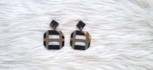 Pendientes de Cuerno de Búfalo Hechos a Mano de la Mejor Calidad al por Mayor, Joyería Moderna con Piel Natural para Mujeres y Niñas, 100% Natural y Ecológica - Product Image 5