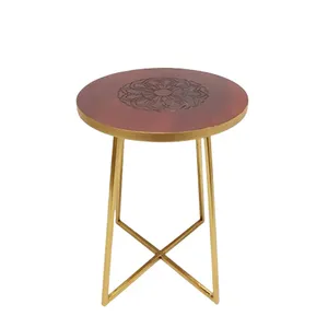 लोहे और लकड़ी दौर टेबल तय पैर अखरोट और सोने के रंग के लिए साइड टेबल के साथ आउटडोर और कमरे में रहने वाले फर्नीचर