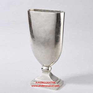 Vase de table très vendu vase de luxe de grande qualité design décoratif à fleurs en métal pour table de mariage - Product Image 2