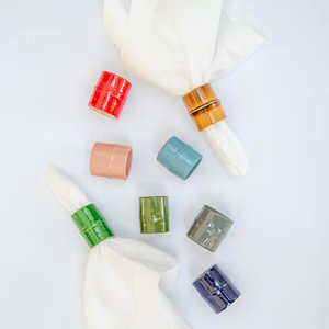 Rond de serviette en bambou peint dans toutes les couleurs Fabriqué au Vietnam Matériau écologique pour la décoration de la maison et de la vaisselle Vente en gros - Product Image 1