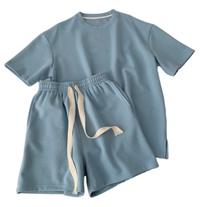 Ensemble t-shirts et shorts col rond pour homme, streetwear, hauts d'été décontractés, ensemble de vêtements pour garçons, logo personnalisé, jersey en coton pour homme - Product Image 1