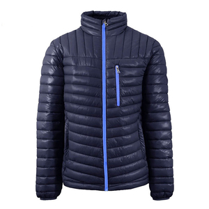 Venta al por mayor de invierno a prueba de viento de moda en blanco chaqueta hinchada tela de lona a prueba de viento y con estilo de seis piezas - Product Image 2