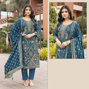 Tenue de fête traditionnelle Salwar Kameez de la meilleure qualité avec un tissu confortable et un ajustement parfait - Product Image 1