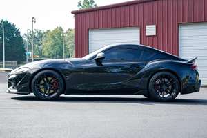 Toyota Supra 3.0 Premium 2021, Bajo Kilometraje, Listo para Entrega, Caja de Cambios Automática, Volante a la Izquierda, Cuero Oscuro, R18 Van - Product Image 2