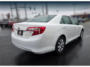 FOURNISSEUR GLOBAL DE VOITURES D'OCCASION CAMRY 2012 POUR USAGE GÉNÉRAL - Product Image 2