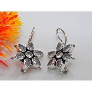 ต่างหูเซอร์โคเนียทรงลูกบาศก์เงิน925ทำมือเครื่องประดับดอกไม้สำหรับงานแต่งงานและของขวัญ E0021-GS ทันสมัย - Product Image 3