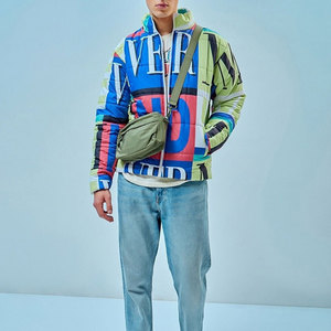 Veste matelassée à capuche vintage, fabriquée en usine, prix de gros, impression, style décontracté, fermeture éclair sur le devant - Product Image 4