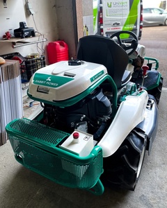 Tondeuse de banque industrielle OREC RM 982F à démarrage électrique 4 temps 20 HP Kawasaki pour la tonte agricole Hauteur de coupe maximale 1000mm Rabbit RM952 - Product Image 4