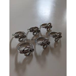 Servilletero y Anillo para Servilletas de Metal de la Mejor Calidad para Decoración de Mesa en Hogar, Hotel y Fiestas, Exportación Mundial Disponible a Bajo Precio - Product Image 1