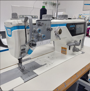 Máquina de coser industrial de triple arrastre adaptable para trabajos pesados con puntada de pespunte y construcción de acero, mango de plástico - Product Image 1