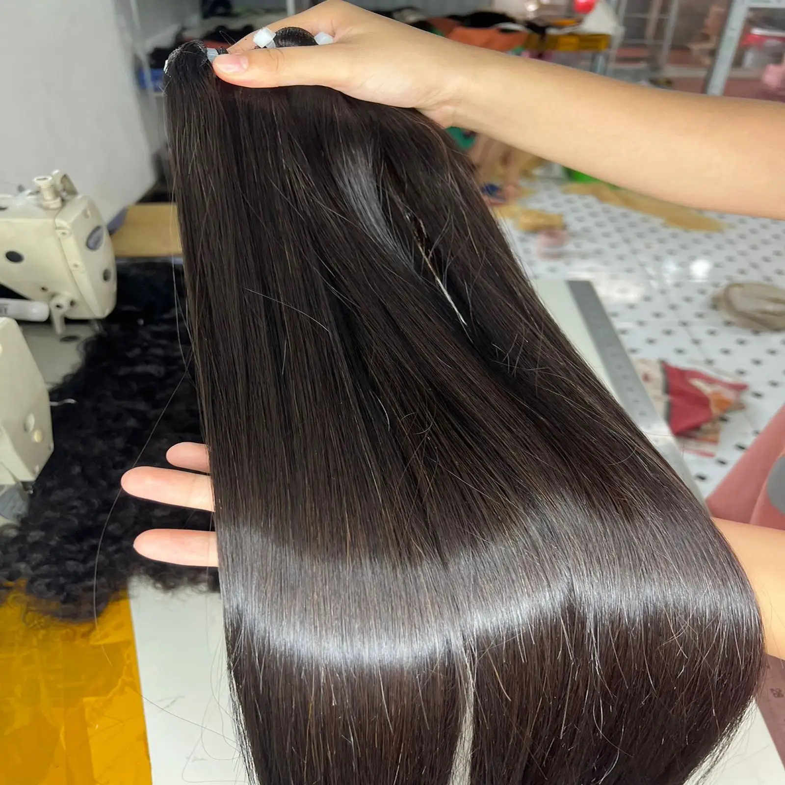 Estensione dei capelli grezzi vietnamiti, fasci di capelli lisci ossei prezzo economico di fabbrica per donne nere, capelli lisci vietnamiti setosi