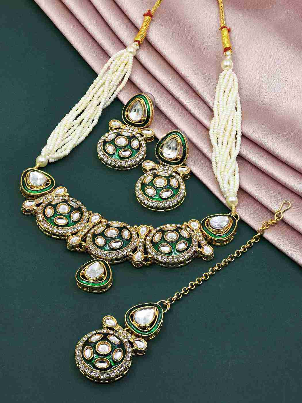 สีเขียว