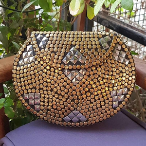 Nouvelle pochette demi-lune multicolore en mosaïque, sac à main fait main avec des perles multicolores, sac à main doré pour filles - Product Image 3