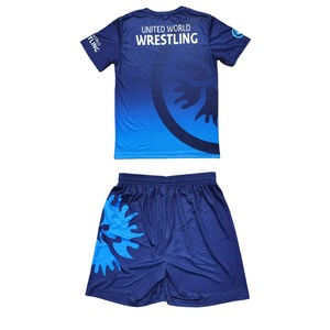 ชุดนักมวยปล้ำแบบถักสำหรับผู้ชายปี 2025 แบบสองชิ้น ประกอบด้วยเสื้อยืดและกางเกงขาสั้น พร้อมดีไซน์แบบพิมพ์ลายเต็มตัว - Product Image 6