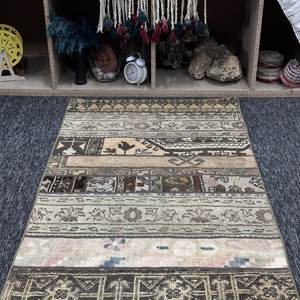 2.7x6.2 ft Rug, Turkish Vintage Rug, <b>Brown</b> Patchwork <b>Wool</b> Rug - Product Image 4