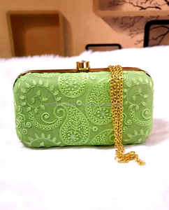 Chibanikari — pochette de soirée brodée à la main pour femmes, produit à la mode, pochette de palmier, sac à main de fête de mariage - Product Image 2