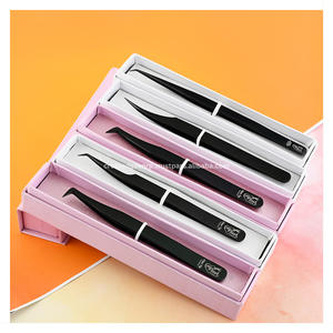 Pince à épiler professionnelle pour extensions de cils à pointe en fibre, courbée, classique, pour volume, application de précision des cils, en acier inoxydable - Product Image 1