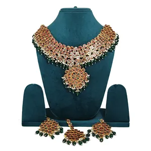Ensemble de collier et pendentif Meenakari plaqué or 24 carats, orné de perles blanches et de pierres Kundan vertes, pour femmes, bijoux raffinés pour mariage - Product Image 4