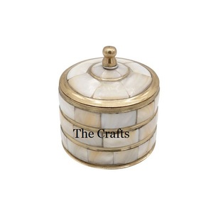 Fabulosa Caja de Joyería de Metal y Nácar con Tapa para Exhibición y Almacenamiento a Precios Razonables - Product Image 2