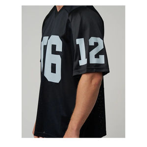 Camiseta de Fútbol Americana Vintage Negra para Hombre, Fabricada a Medida, Estilo Holgado, Cuello en V, Malla, Hombros Caídos, Corta - Product Image 3