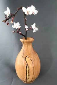 Jarrón de arce espaltado con patrones naturales, líneas de grano únicas, carpintería fina, coleccionable, estilo interior, tonos neutros, minimalista - Product Image 2