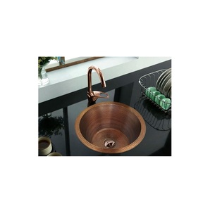 Évier de cuisine en cuivre finition polie avec design de bol profond et tablier rustique pour thèmes d'intérieur de ferme - Product Image 6