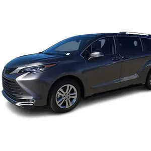 Toyota Sienna XLE Hybride d'occasion 2025, 7 places, automatique, phares LED, intérieur cuir, faible kilométrage, pneus R17 - Product Image 3