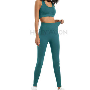 Conjunto de Yoga Premium para Mujer, Corte Ajustado, Pantalones Cortos, Ligero, Transpirable, de 2 Piezas, para Uso en Casa y Ejercicio - Product Image 3