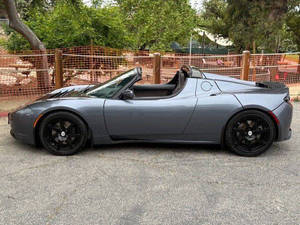 Tesla Roadster Base 2008, modèle standard, 2 portes, cabriolet - Product Image 3