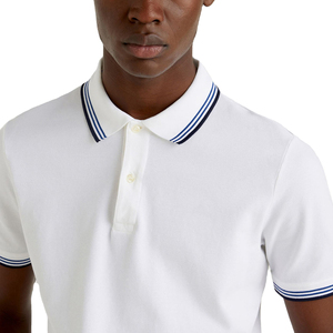 Vente de gros T-shirts polo uni en polyester T-shirt polo pour hommes Chemises polo pour hommes avec logo personnalisé - Product Image 5