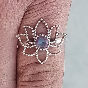 Bague en argent sterling 925 naturel Topaze mystique Bague en pierres précieuses pour filles Bijoux sur mesure Bagues en argent fin en gros en vrac - Product Image 3