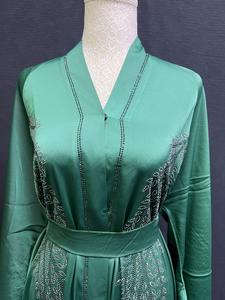 Abaya Vintage Estilo Dubái Más Vendida para Mujer, Tradicional Islámica, Manga Larga, Dobladillo Acampanado, Largo MAXI, Poliéster Ligero - Product Image 3