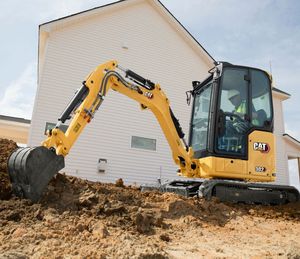 Famille propre utilisé 2.7 tonnes Mini pelleteuse Cat 302.7 utilisé pelle Caterpillar CAT 302.7 303 304 Mini pelle utilisée - Product Image 1