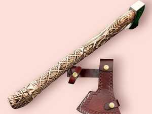 Pedidos a granel personalizados al por mayor, servicio OEM y ODM, hacha japonesa hecha a mano, mango de palisandro, hoja de acero de alto carbono, la mejor para exteriores - Product Image 5