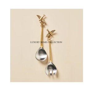 มีดเซิร์ฟเวอร์เค้กดีไซน์แบบโบราณมีด้ามจับที่สวยงามและตกแต่งแบบโบราณเพื่อการนำเสนอของหวานที่หรูหรา - Product Image 3