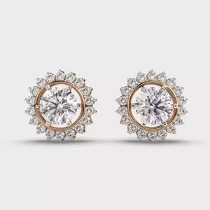 Boucles d'oreilles en or blanc 10K/14K/18K avec diamants de laboratoire taille princesse pour femmes - Product Image 1