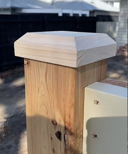 Tapa de poste de madera maciza de estilo moderno, parte superior decorativa multiusos para valla, escalera y cubierta OEM Vietnam - Product Image 5