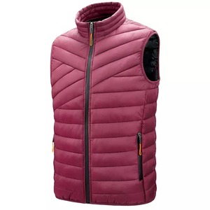 Chaqueta gruesa sin mangas con logotipo personalizado para hombre chaleco acolchado de alta calidad al por mayor 100% poliéster de talla grande tejido informal - Product Image 3