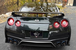 พร้อมจัดส่ง รถพวงมาลัยขวา/ซ้าย ปี 2021 นิสสัน จีทีอาร์ ที-สเปค เครื่องยนต์วี6 ทวินเทอร์โบ ขับเคลื่อนสี่ล้อ - Product Image 2