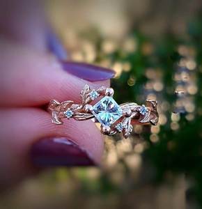 Anillo de Compromiso con Diamante Corte Princesa de 0.6 CTW, Oro Rosa de 14K, Anillo de Boda Inspirado en la Naturaleza para Mujer, Diseño Original, Joyería Nupcial - Product Image 2