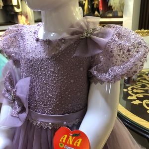 ชุดเดรสแฟนซีสำหรับเด็กลายไก่และม้าสีดำชุดเดรสแฟนซีสุดน่ารักสำหรับฤดูร้อนและฤดูหนาวเสื้อตัวสั้นพร้อมลูกไม้ตกแต่งดีไซน์นุ่มสำหรับเด็ก - Product Image 3