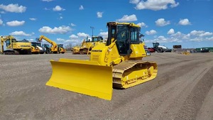 Bulldozer D61PX-24 con Motor y Capacidad de Empuje de 5.4m, Equipo de Construcción en Venta - Product Image 2