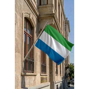 Ensemble de mât de drapeau télescopique mural Sierra Leone avec drapeaux et bannières en polyester à impression numérique - Product Image 2